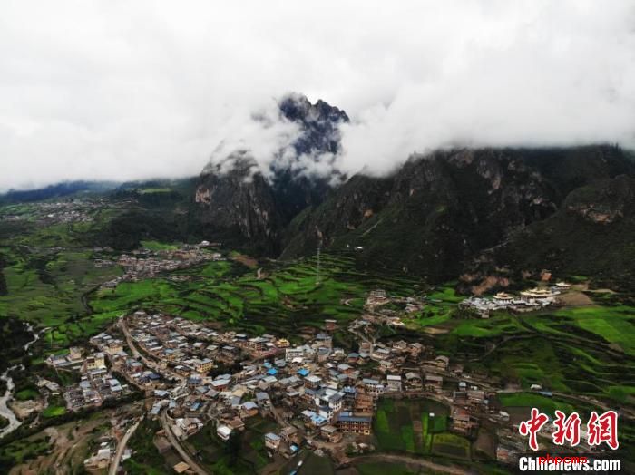图为甘肃甘南扎尕那景区。(资料图) 杨艳敏 摄